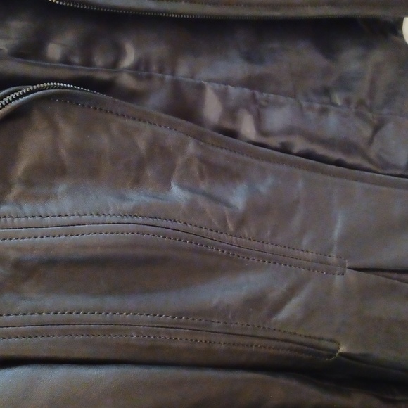 Jones New York Black Leather Scuba-Style Jacket - Picture 9 of 11